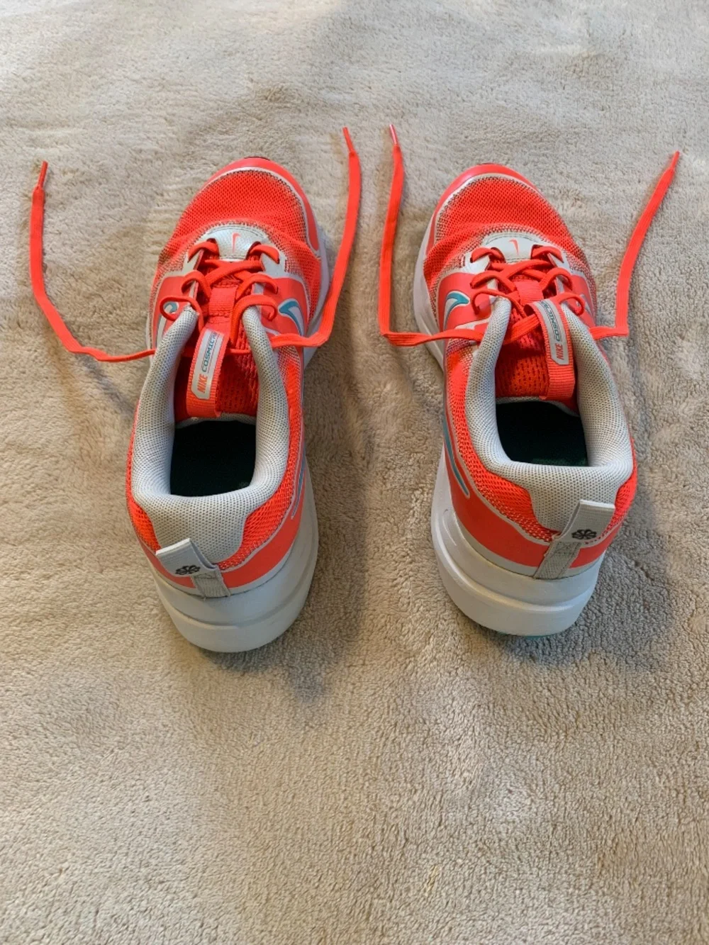 Nike Cosmic Runner GS Youth 6Y Bright Crimson Orange Running Shoes HM4402-600
